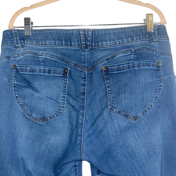 Democracy Absolution Jeans Sz 12 Stretch Comfort Slimming Non-Distressed - Picture 8 of 8